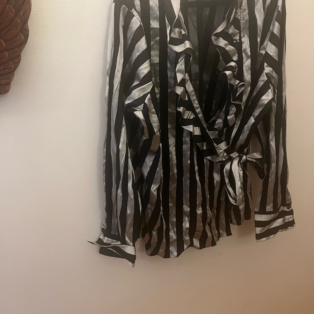 Women’s Blouse